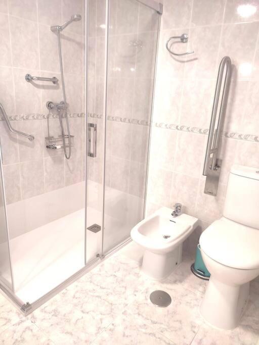 Apartamento Charming & Spacious In Historic Centre & Short Walk To Alicante